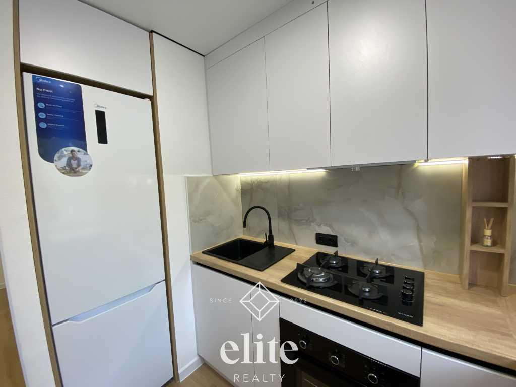 elite realty image