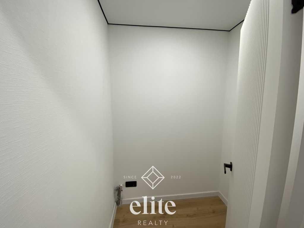 elite realty image