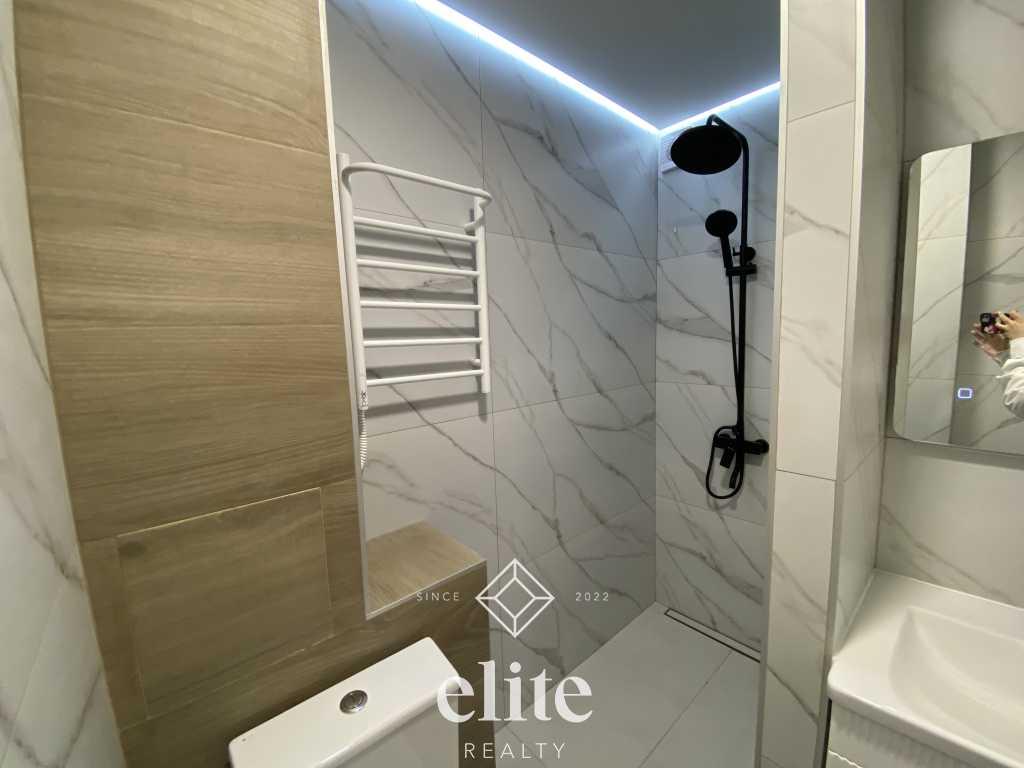 elite realty image