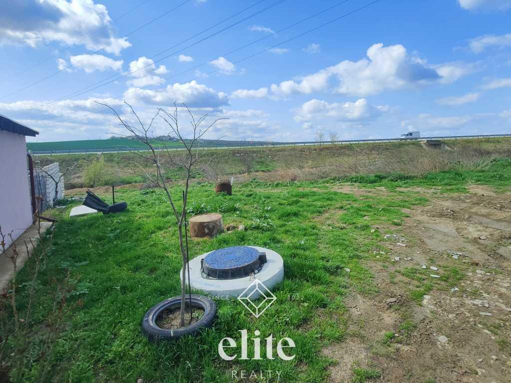 elite realty image