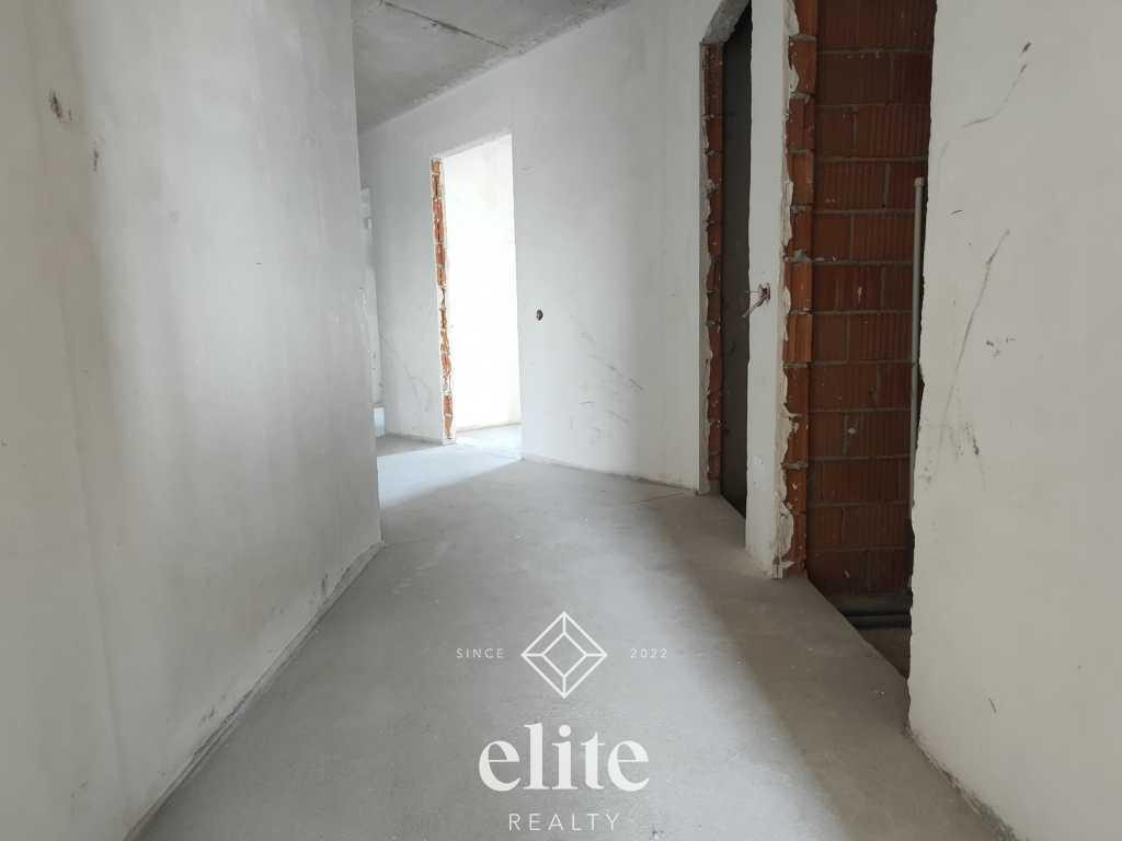 elite realty image