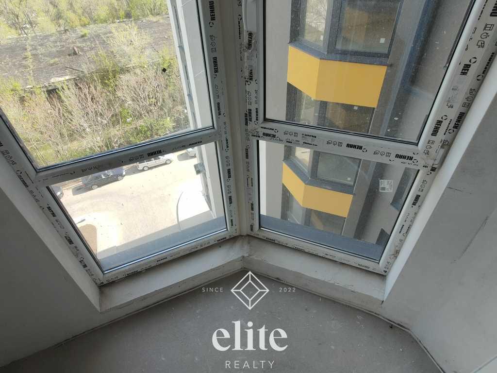 elite realty image