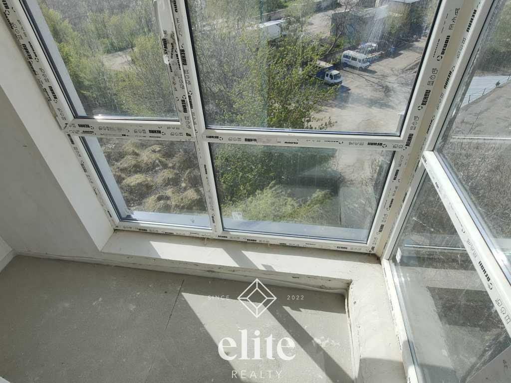 elite realty image
