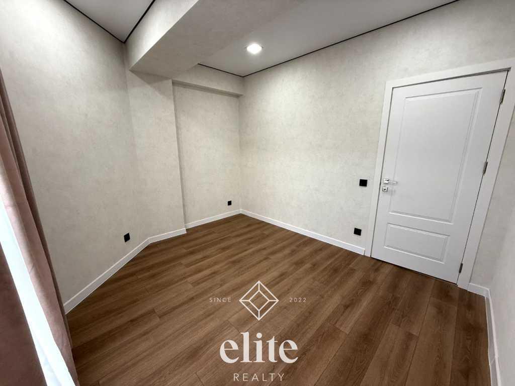 elite realty image