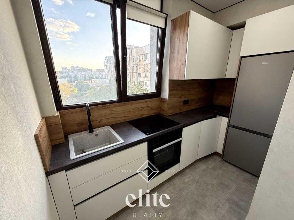 elite realty image