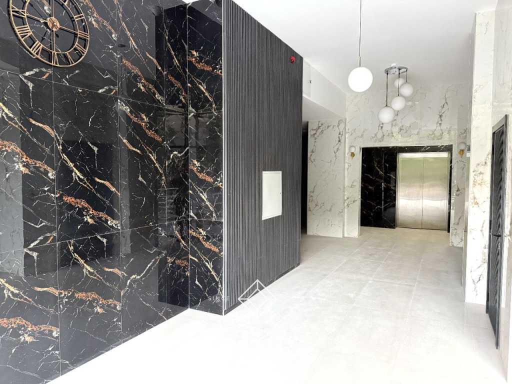 elite realty image