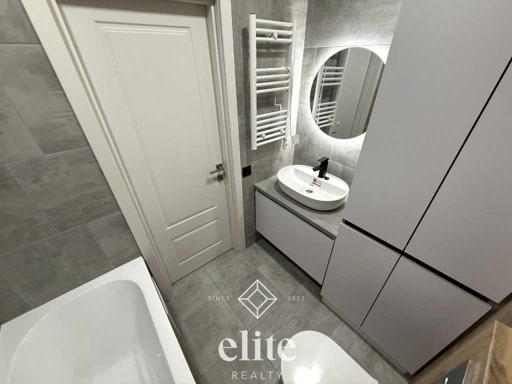 elite realty image