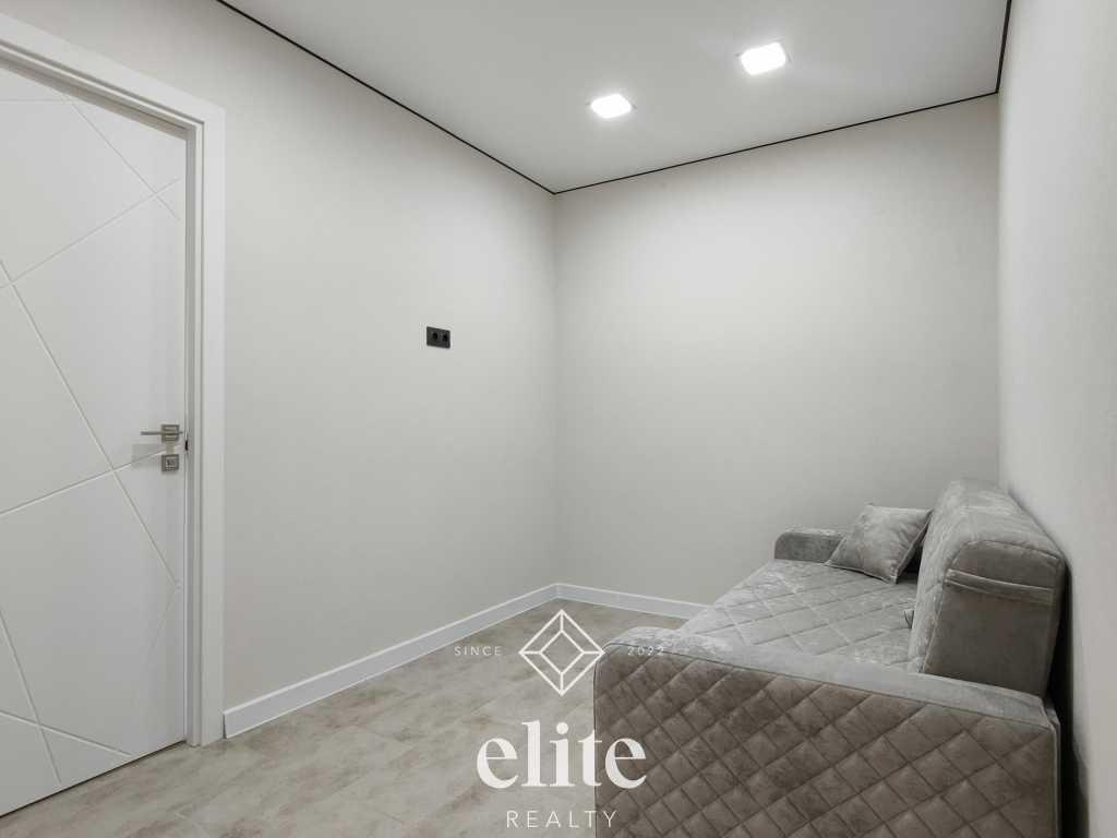 elite realty image