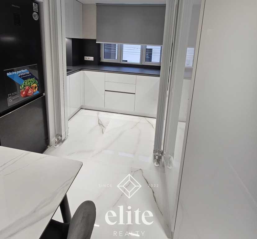 elite realty image