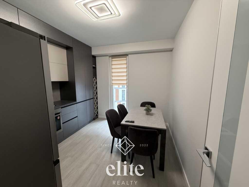 elite realty image