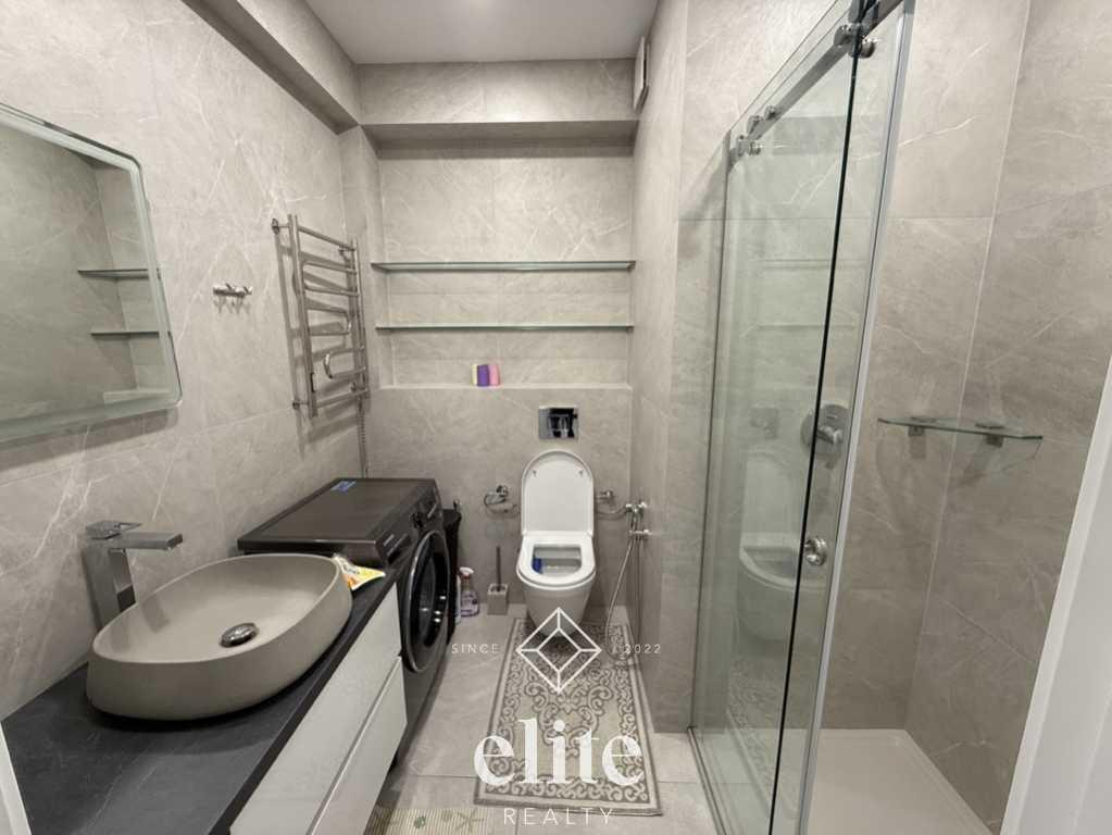 elite realty image
