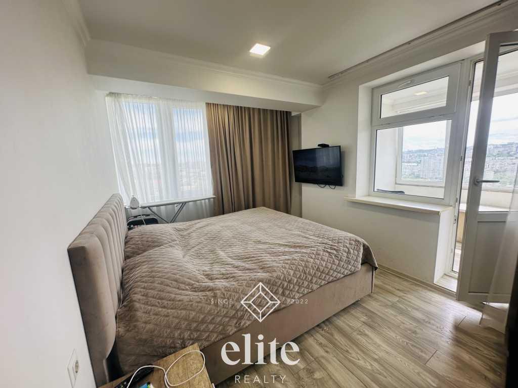 elite realty image