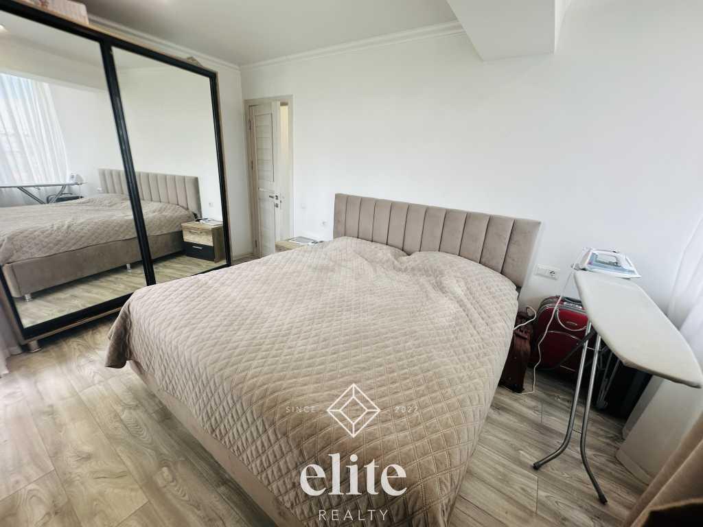 elite realty image