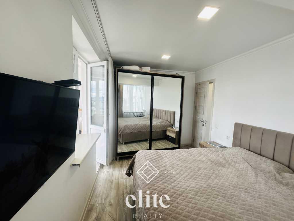 elite realty image
