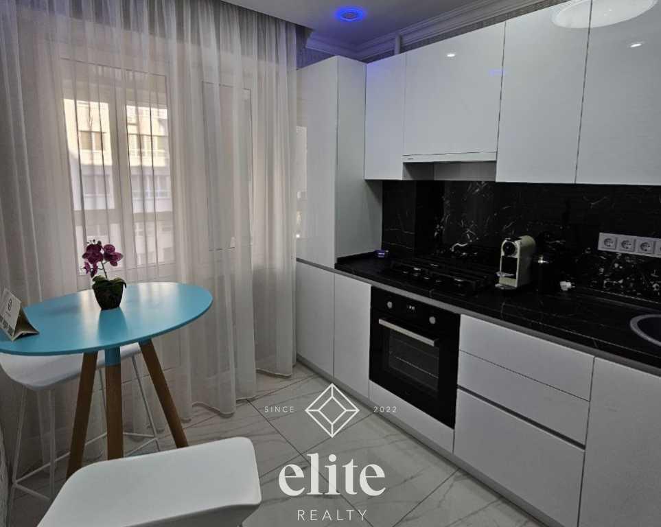 elite realty image