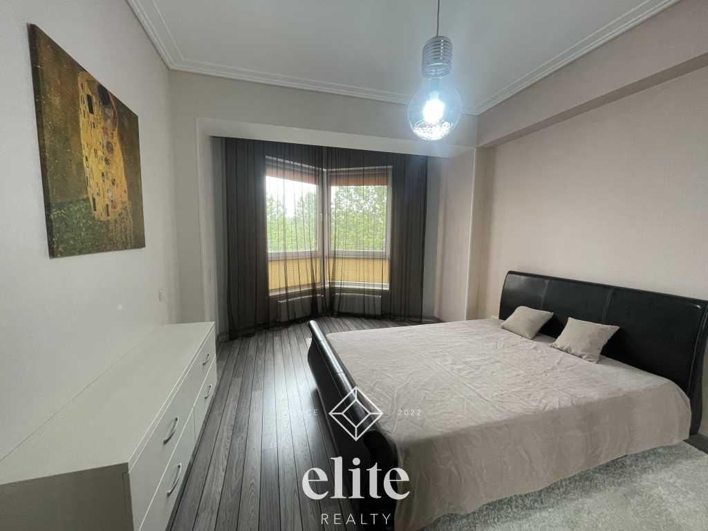 elite realty image