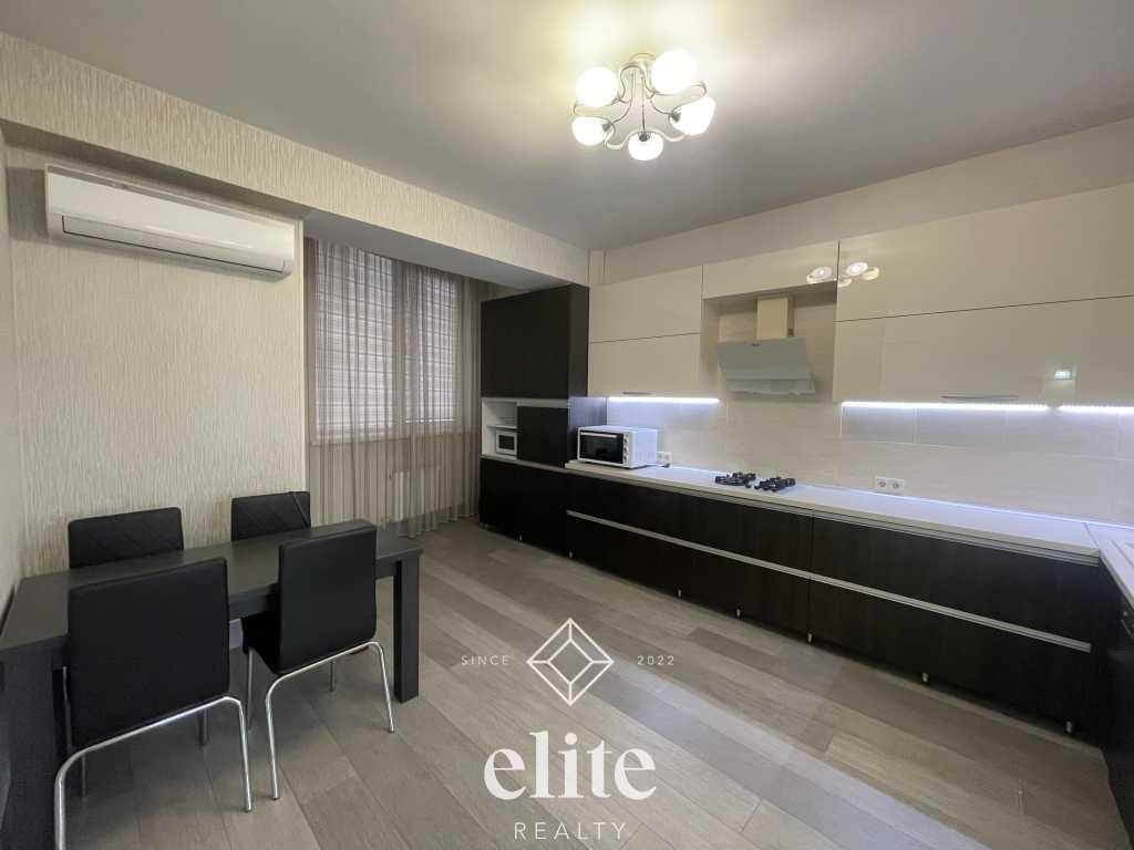 elite realty image