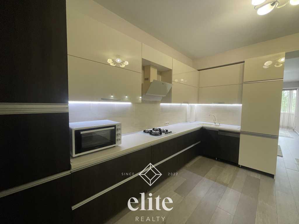 elite realty image