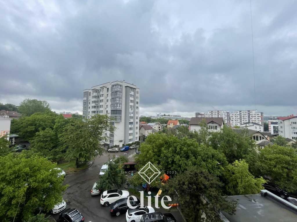 elite realty image