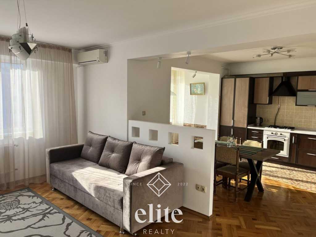 elite realty image