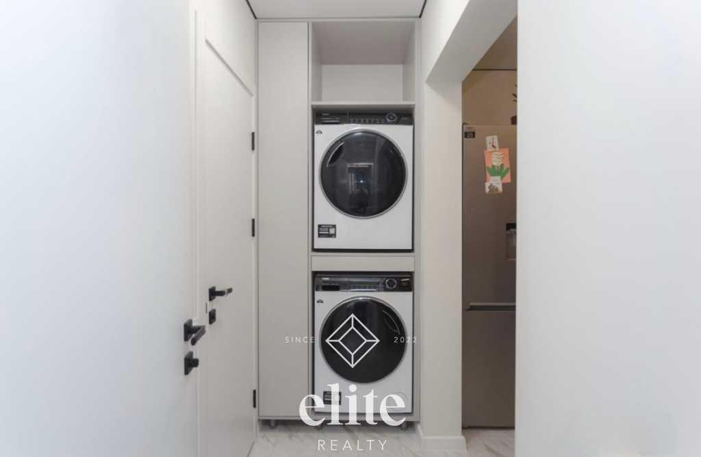 elite realty image