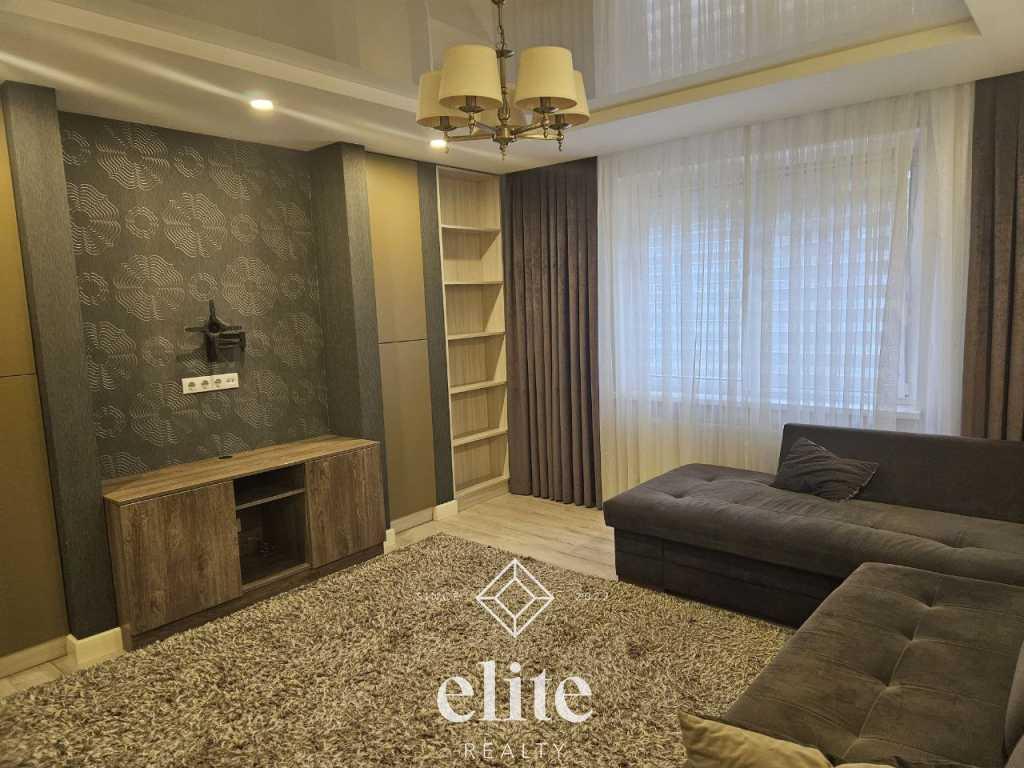elite realty image