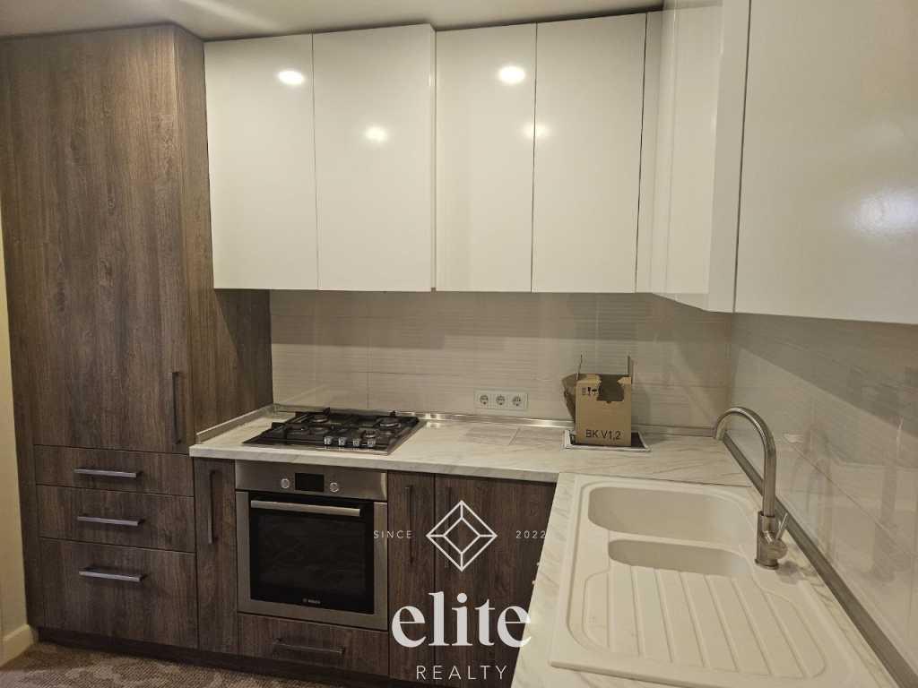 elite realty image
