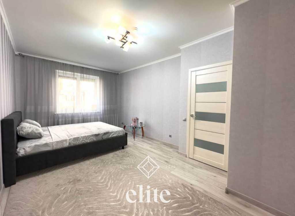 elite realty image