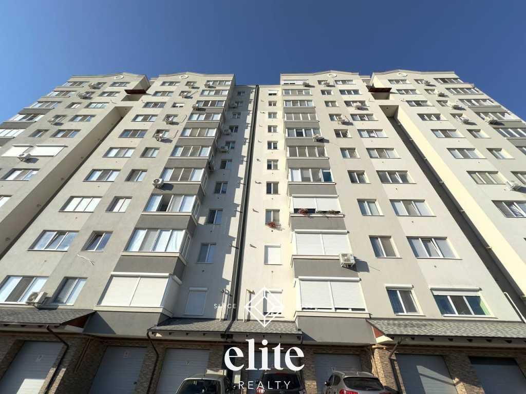 elite realty image