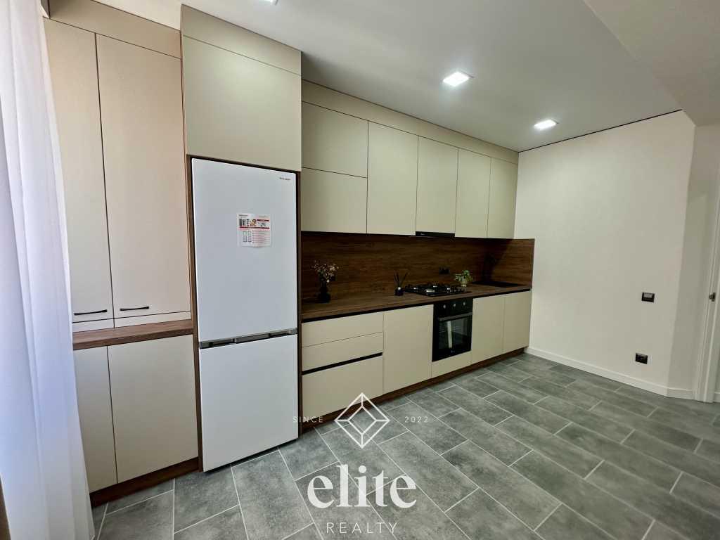 elite realty image