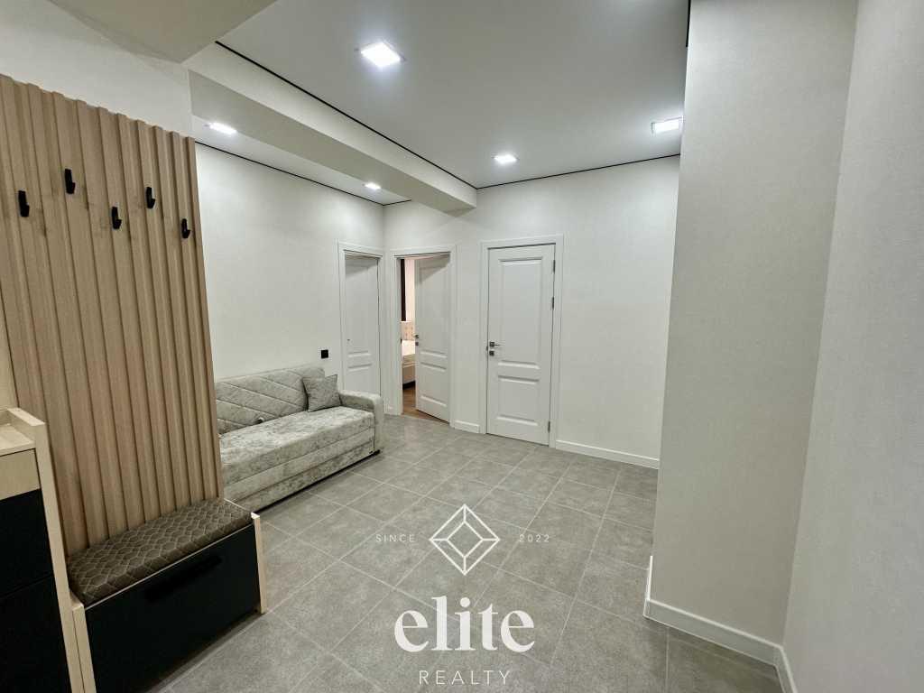 elite realty image