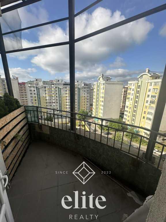 elite realty image