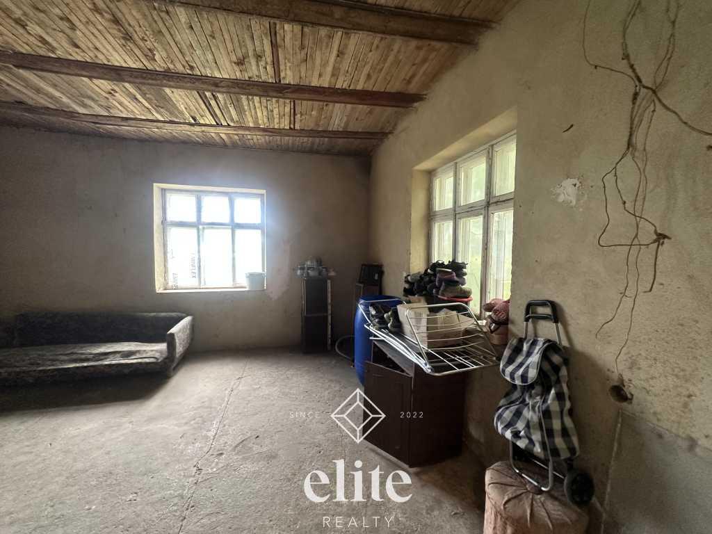 elite realty image