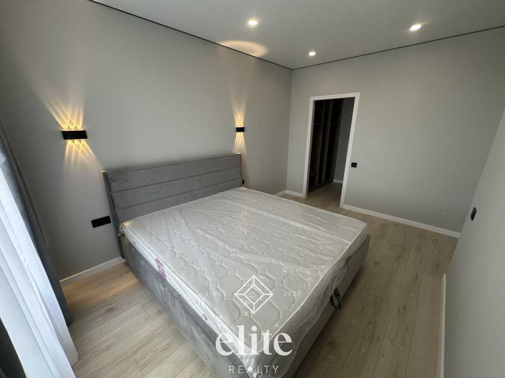 elite realty image