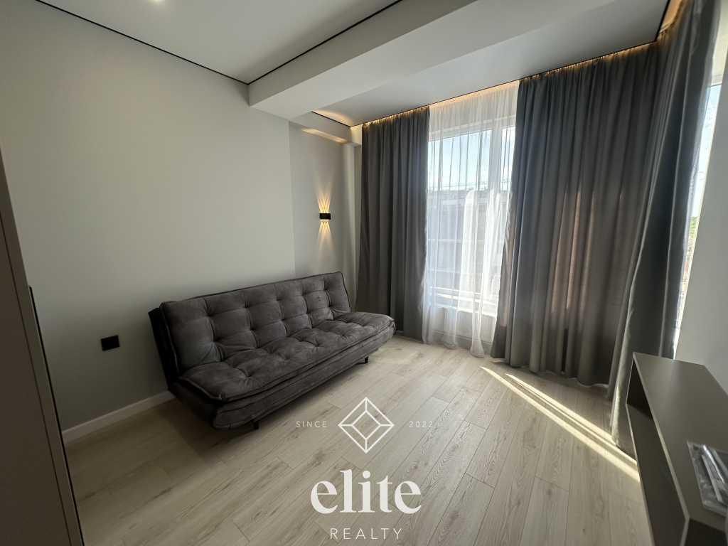 elite realty image