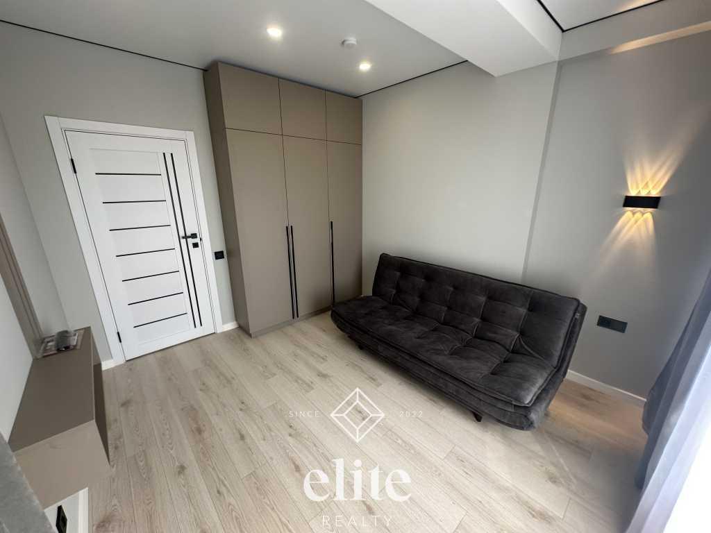elite realty image