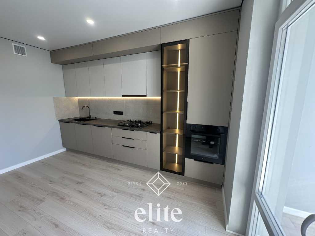 elite realty image
