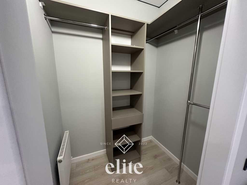 elite realty image