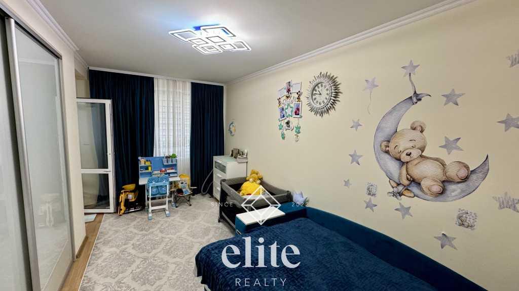 elite realty image