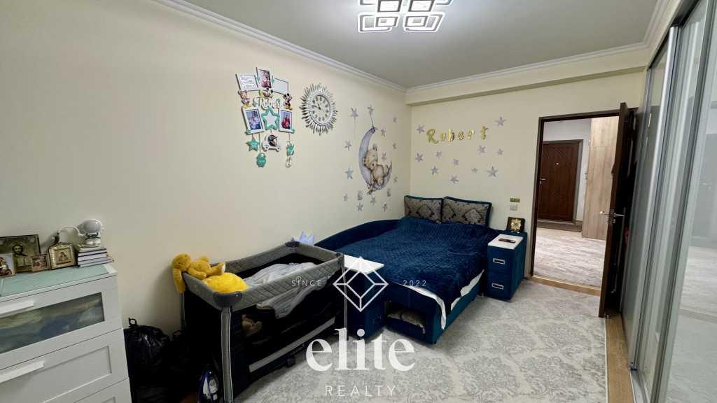 elite realty image