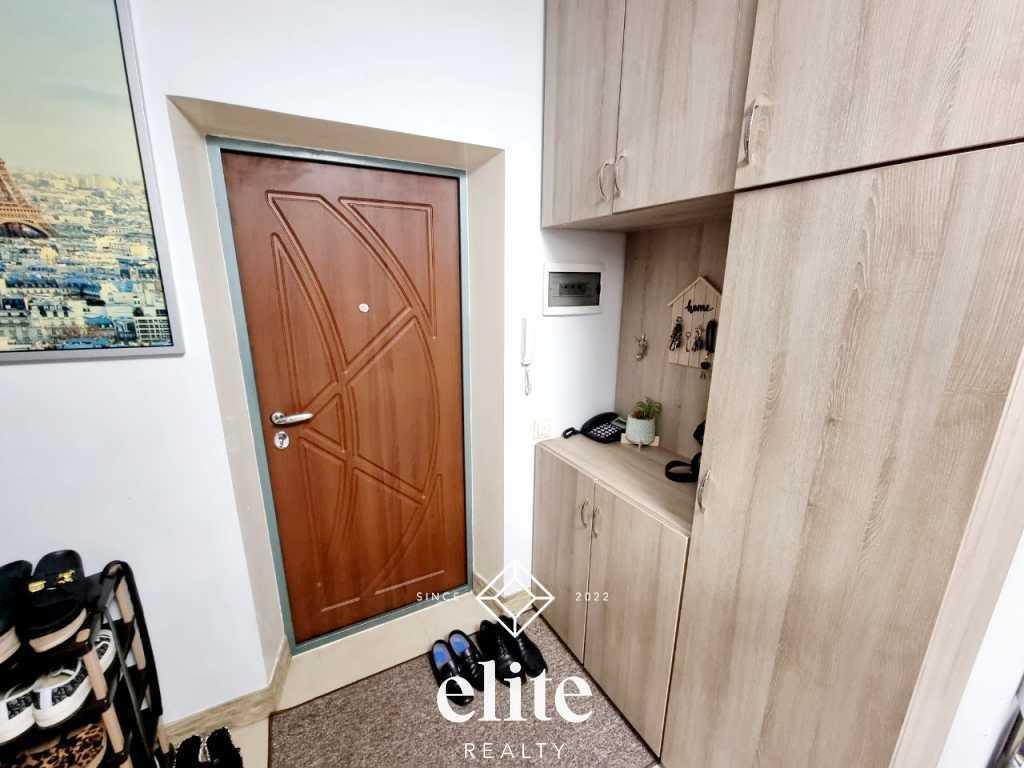 elite realty image