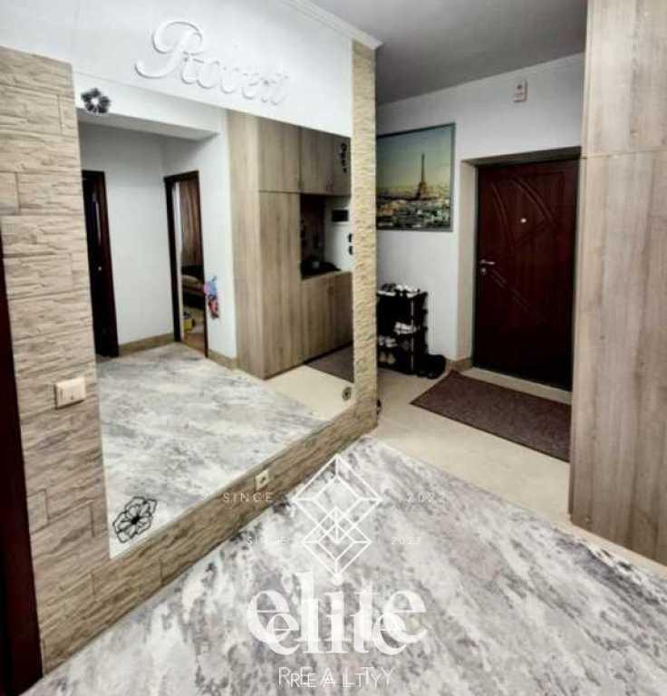 elite realty image