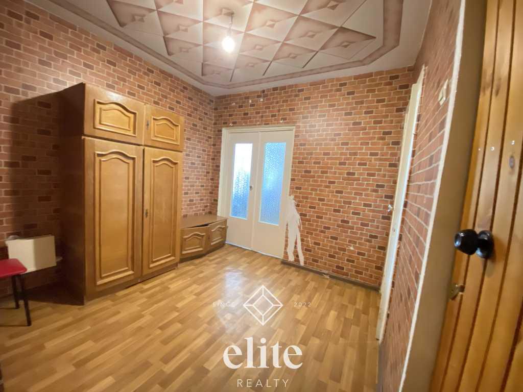 elite realty image