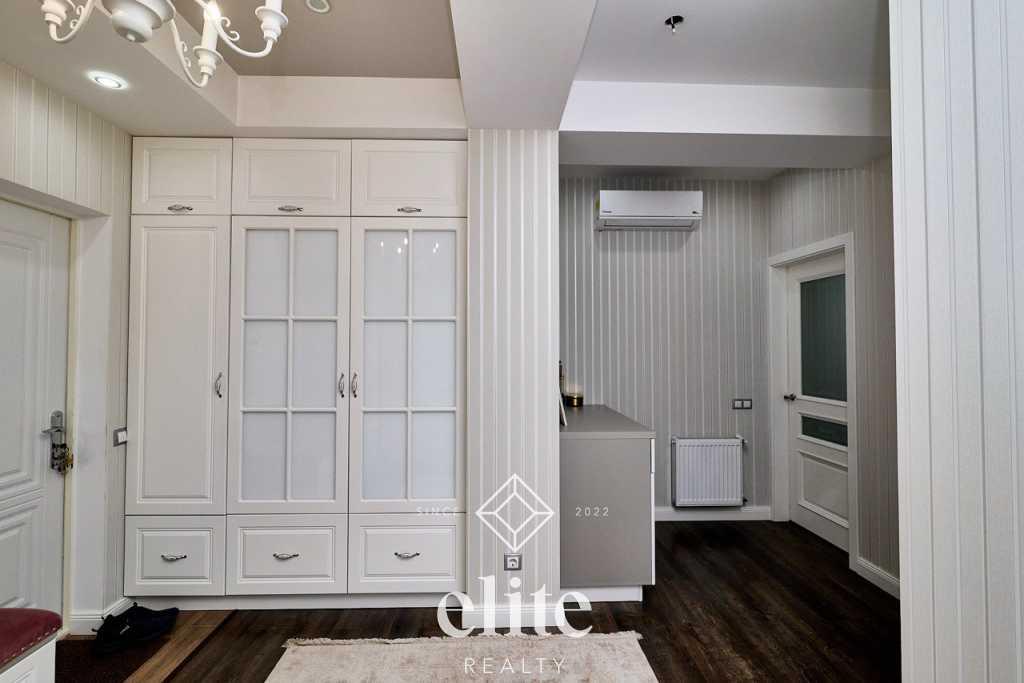 elite realty image