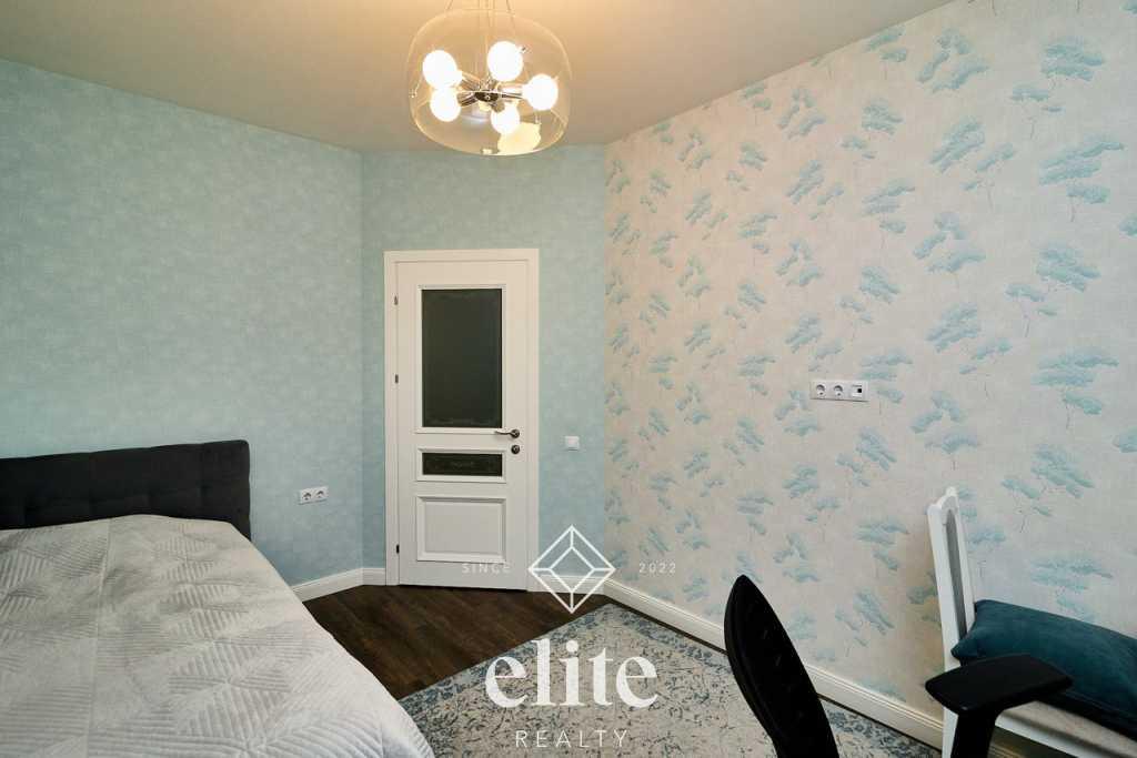 elite realty image