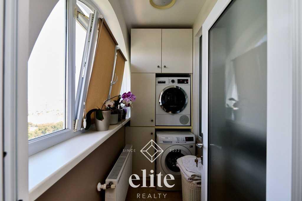 elite realty image