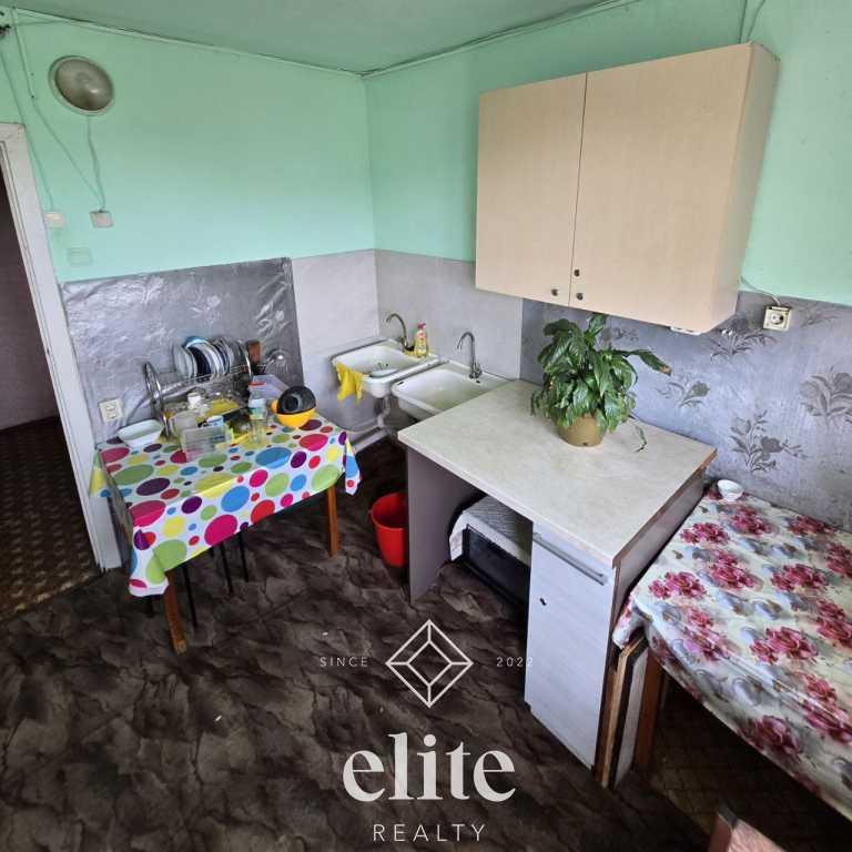 elite realty image
