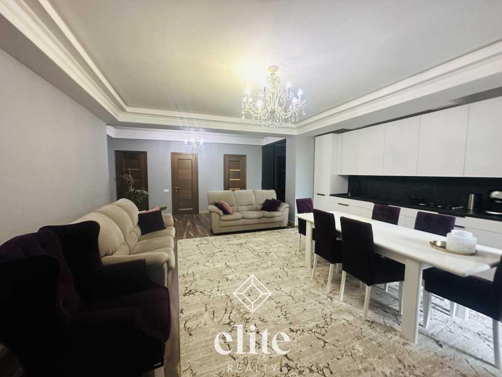 elite realty image
