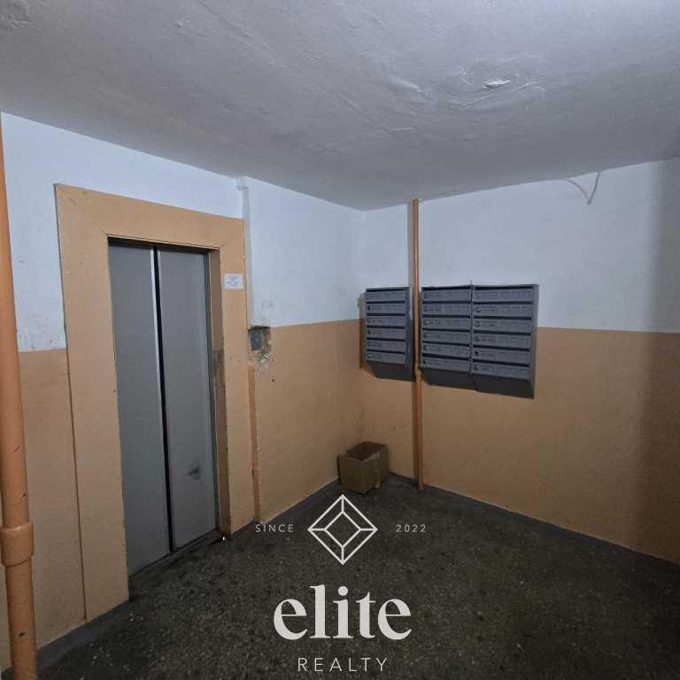 elite realty image