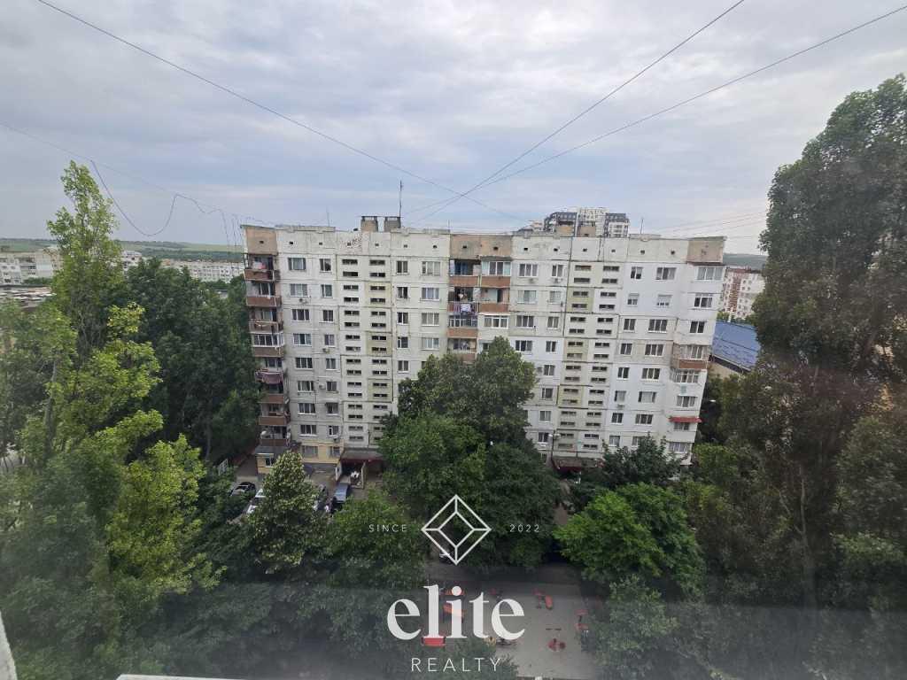 elite realty image